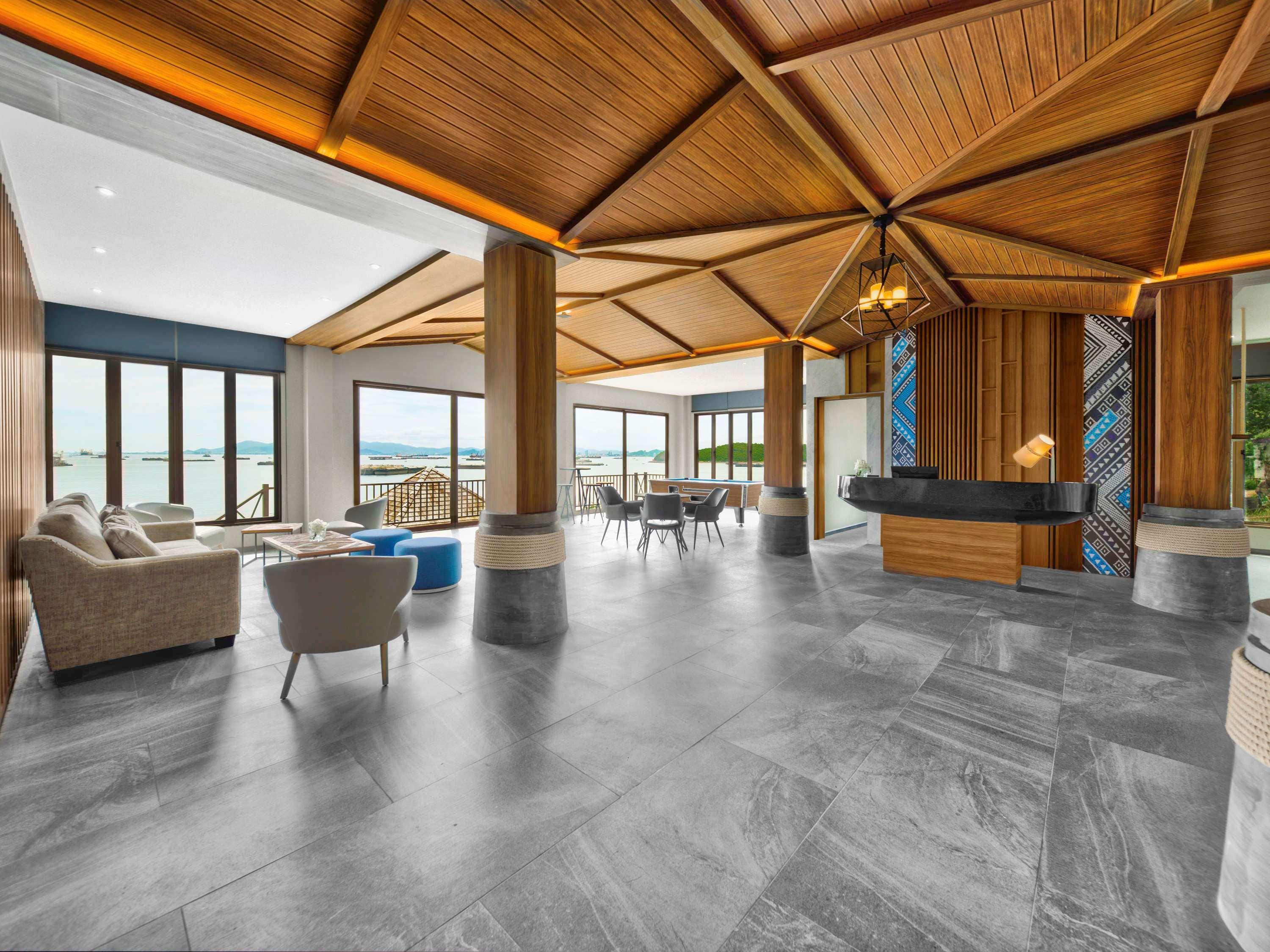 Novotel Marina Sriracha Si Racha Eksteriør bilde