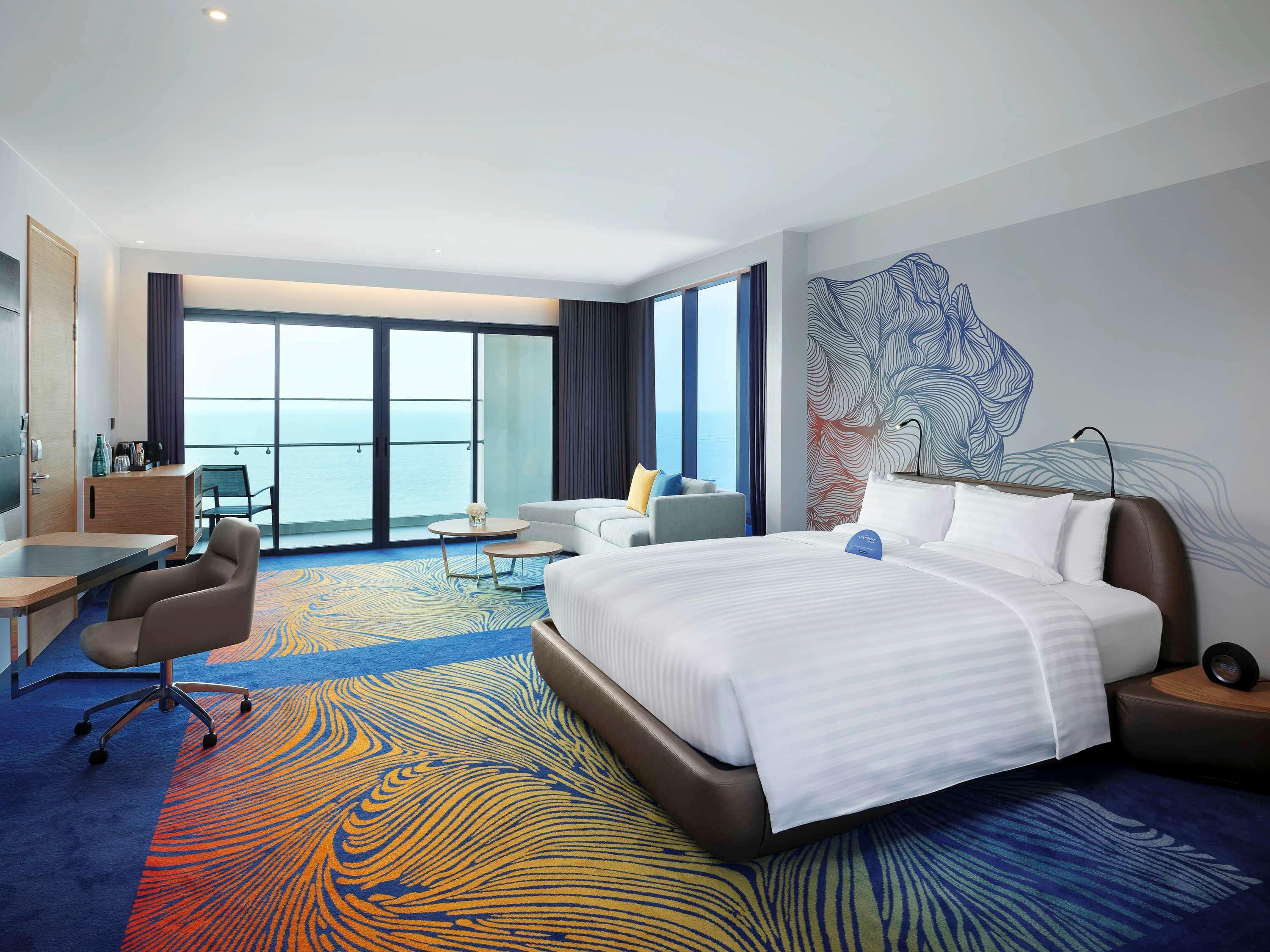 Novotel Marina Sriracha Si Racha Eksteriør bilde