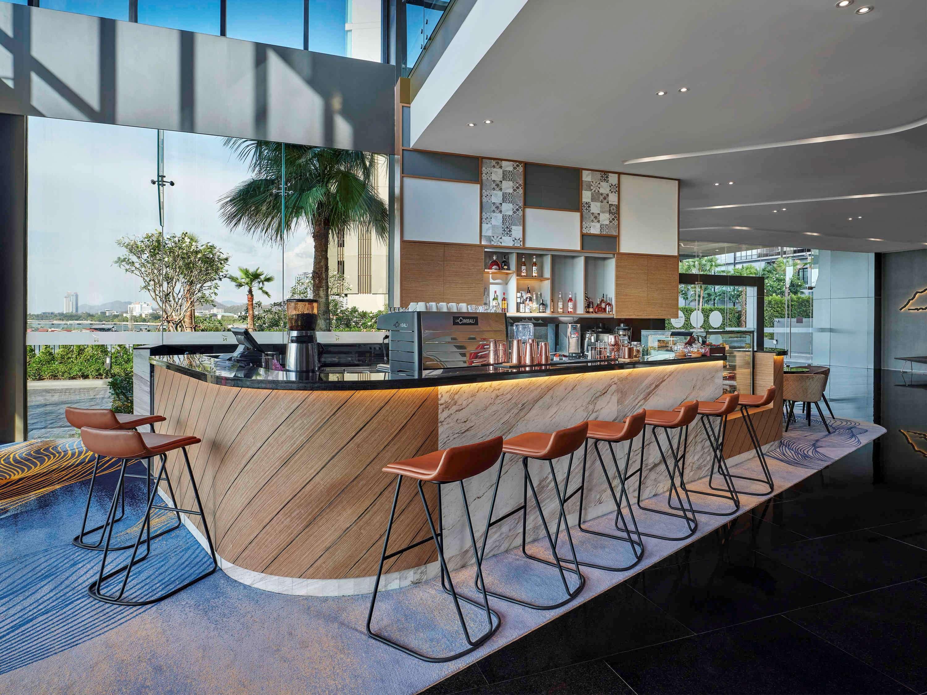 Novotel Marina Sriracha Si Racha Eksteriør bilde