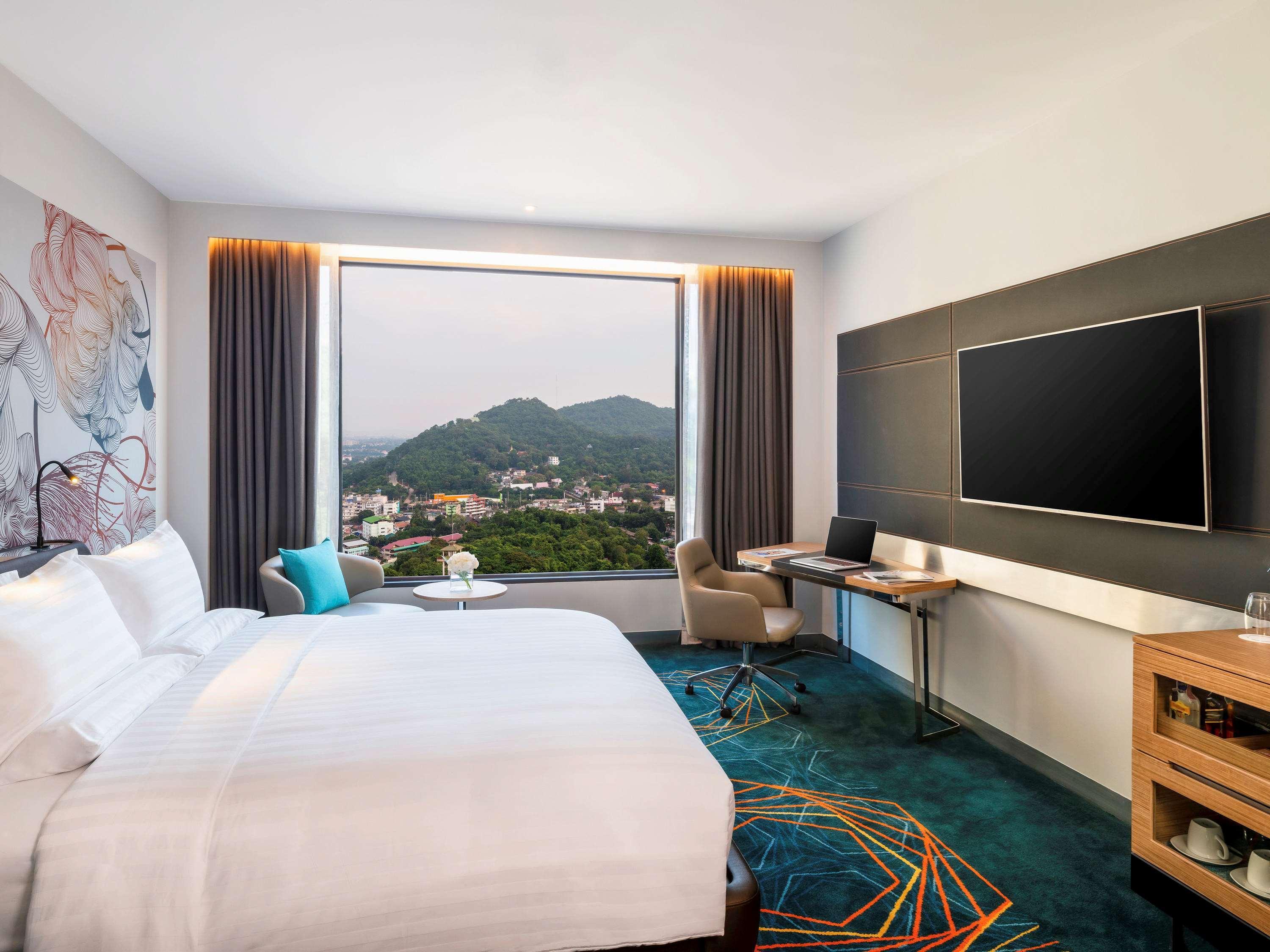 Novotel Marina Sriracha Si Racha Eksteriør bilde
