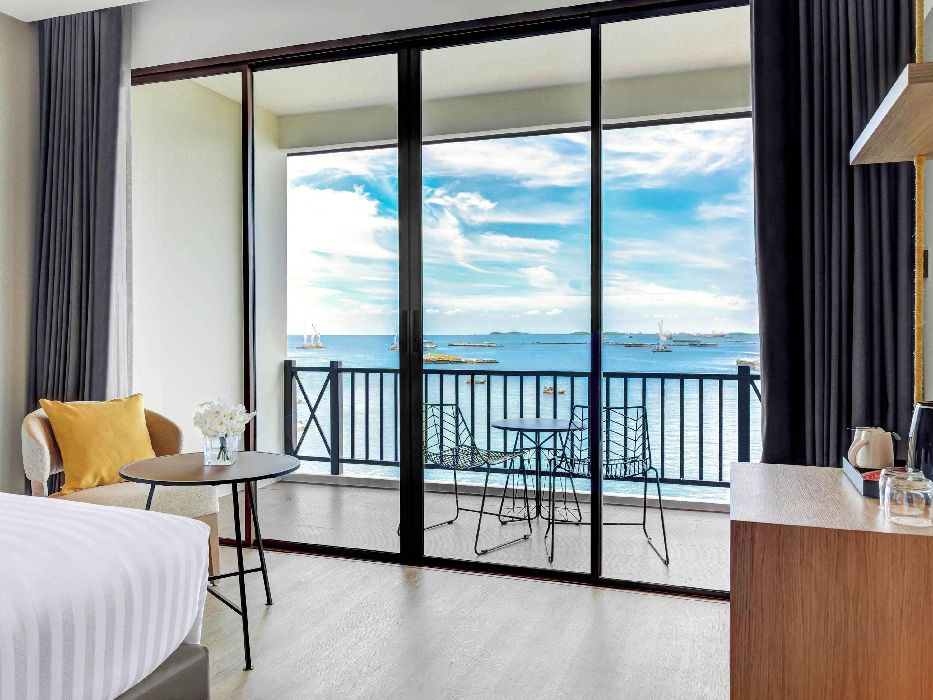 Novotel Marina Sriracha Si Racha Eksteriør bilde